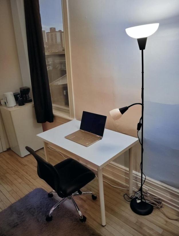 Booking-Eddy- Single Room With Self Check-In Hull Eksteriør billede