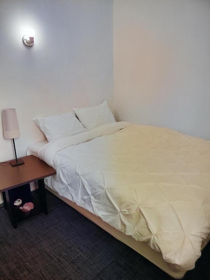 Booking-Eddy- Single Room With Self Check-In Hull Eksteriør billede
